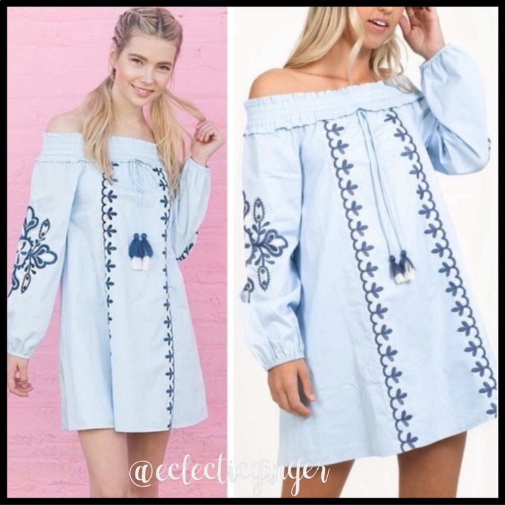 Blue embroidered long sleeve dress S/M/L